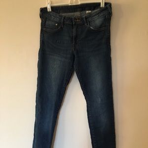 Skinny jeans